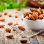 can dogs eat almonds